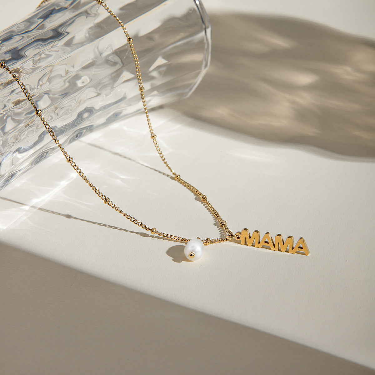 MAMA Pearl Necklace